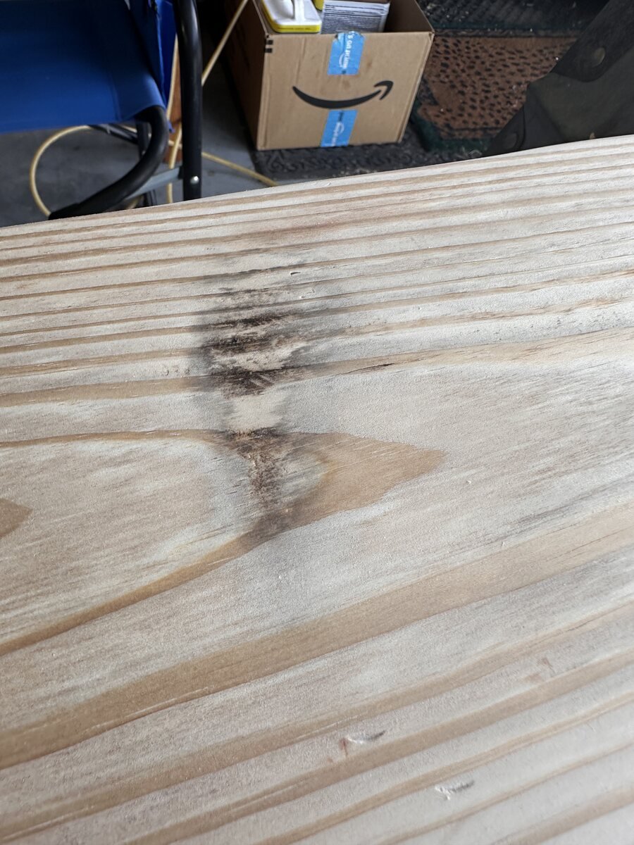 Long straight grain on the sanded pine board